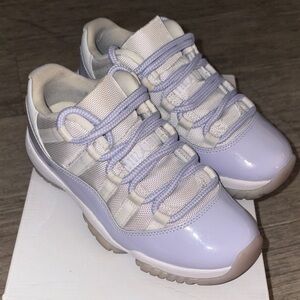 Women's Violet/White Air Jordan Retro 11 Low